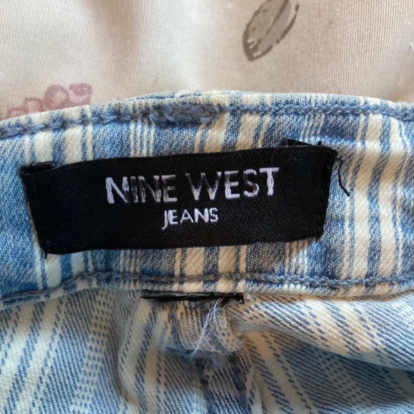 Nine West blue white striped chrystie capri straight leg missy jeans - Picture 5 of 8